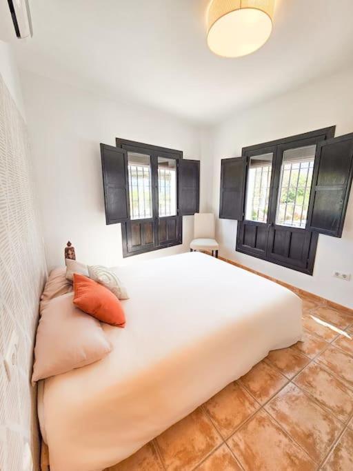 Pura Vida - Terraza, Piscina, Playa 15mn, Sierra Vélez de Benaudalla